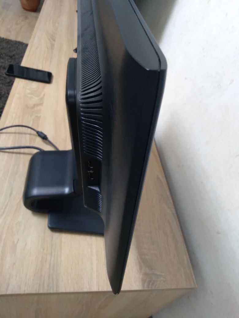 Продаж монітора HP Compaq LA2306x