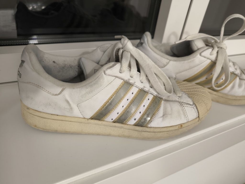Sapatilhas adidas