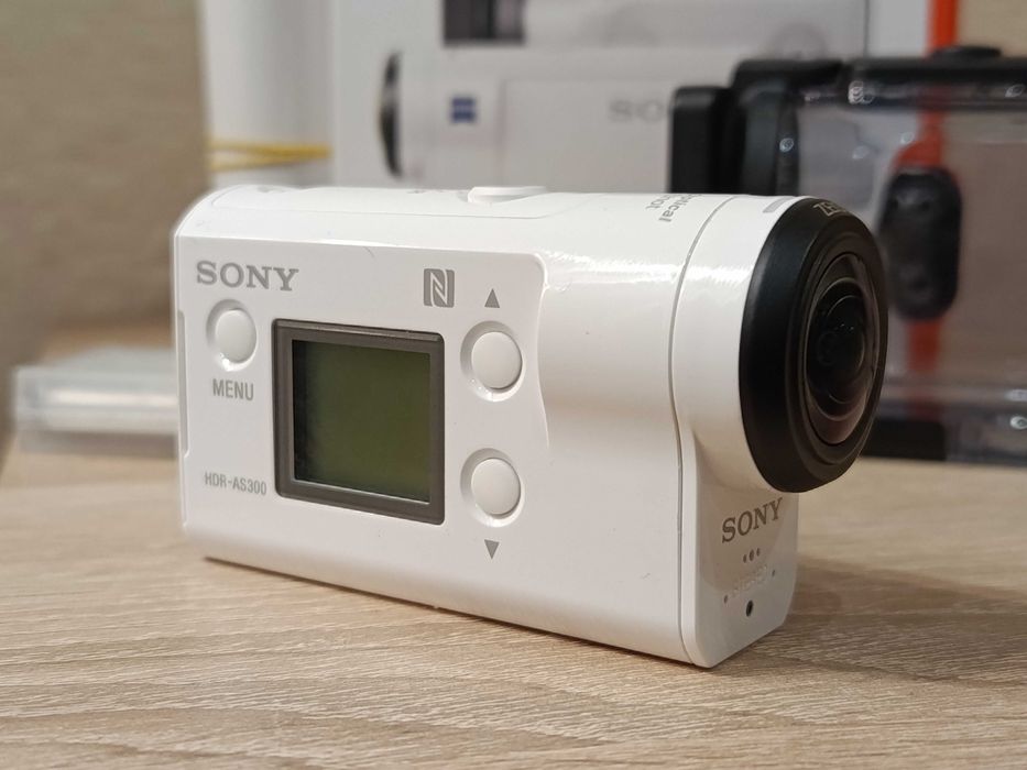Єкшен камера sony hds-as300 (повний комплект)