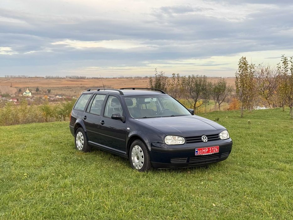 Volkswagen Golf 2004