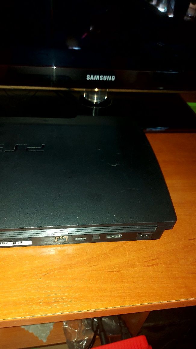 PS3 Slim 260gb NIE Otwierana