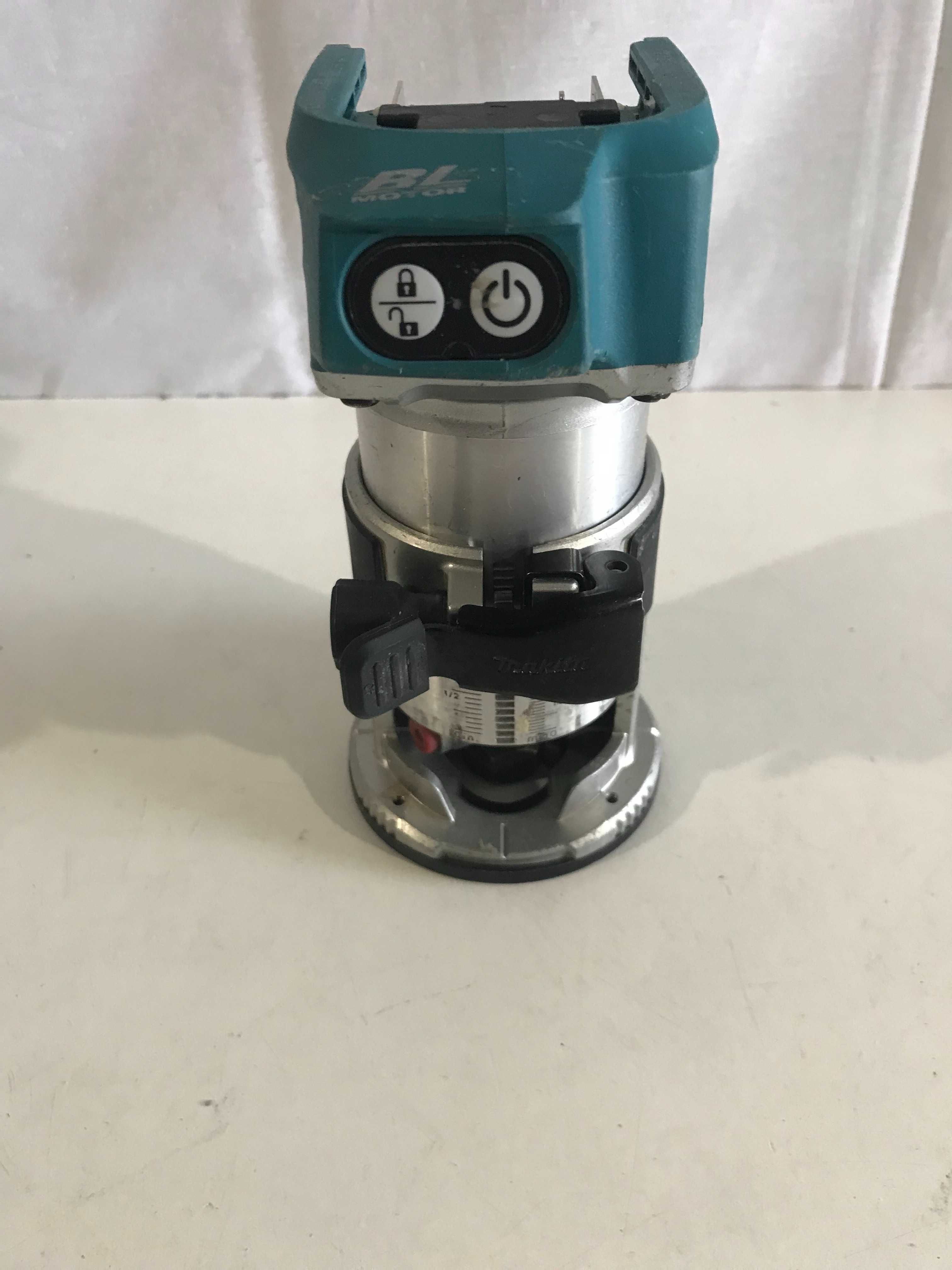 Фрезер Makita DRT50ZJ,акумуляторний,безщітковий. з Англії