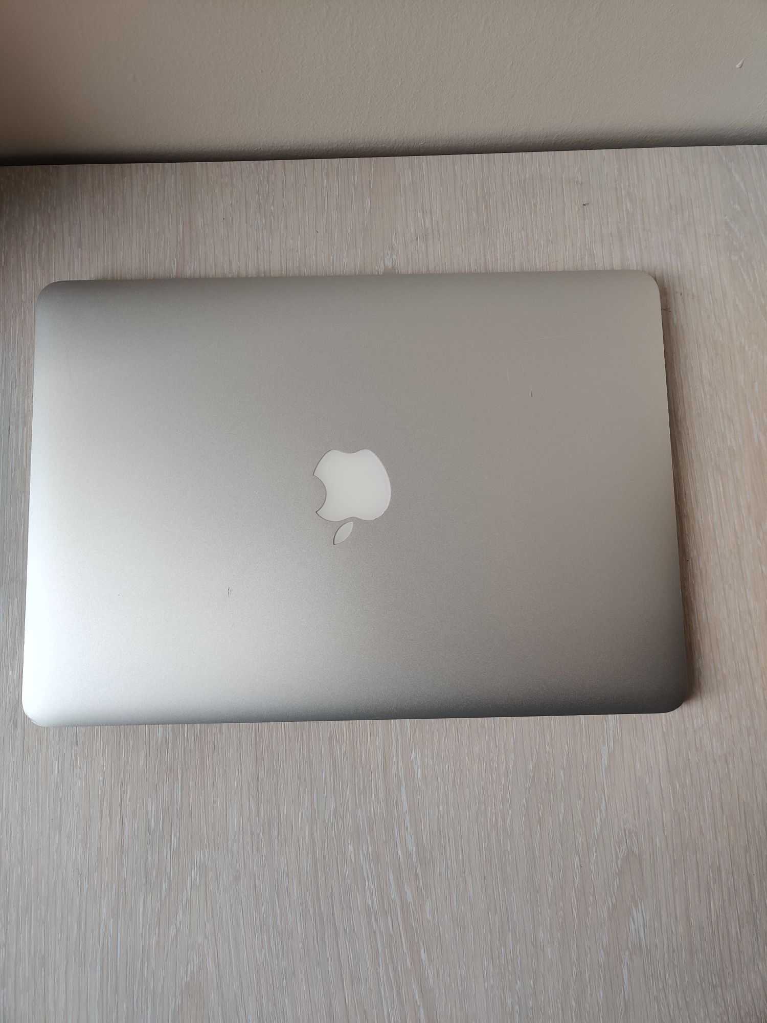 MacBook PRO RETINA 13''  2015/ i5 / 8gb RAM/ 128gb SSD