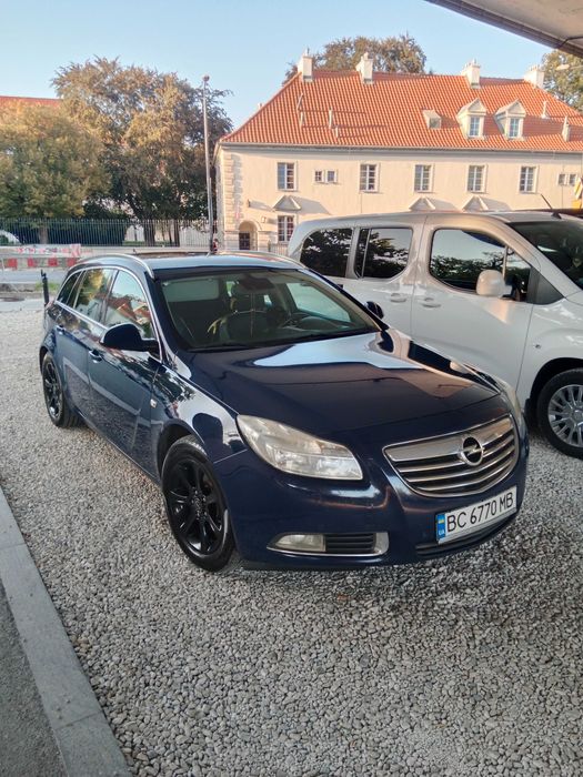 Опель Інсінгнія 2.0 дизель.ХОРОШИЙ СТАН,ХОРОША ЦІНА