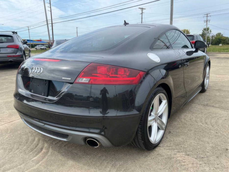 Audi TT      2015