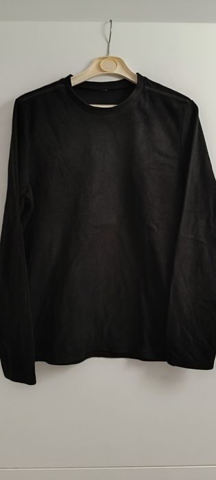 Camisola preta básica