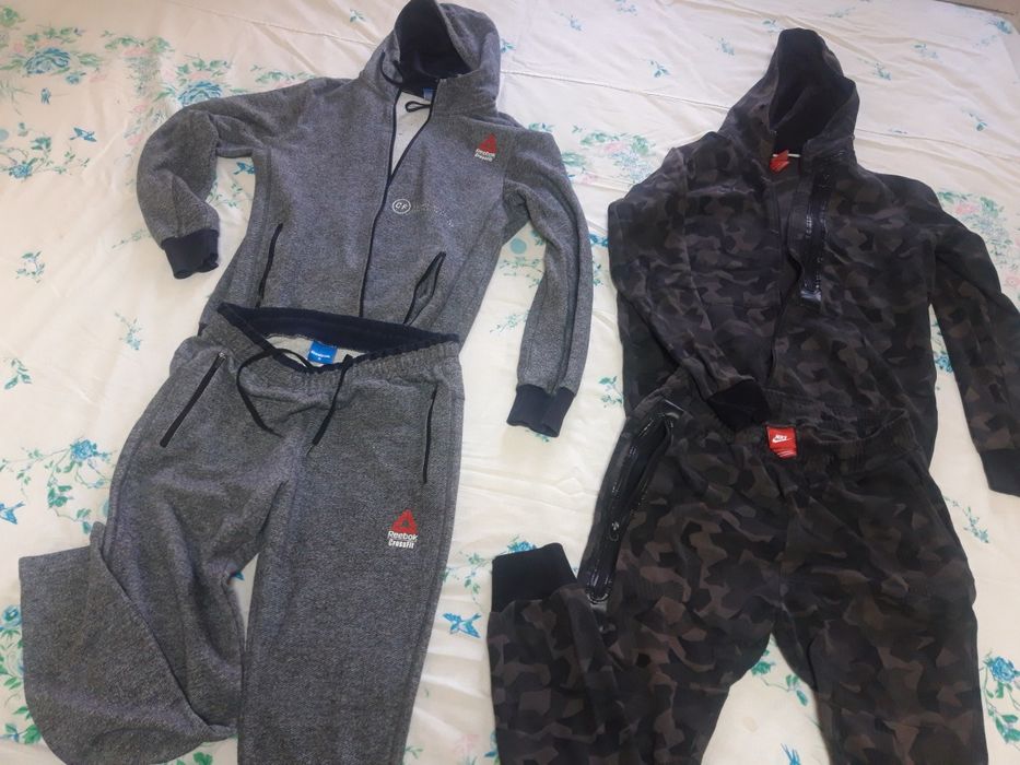 Продам мужские спортивные костюмы