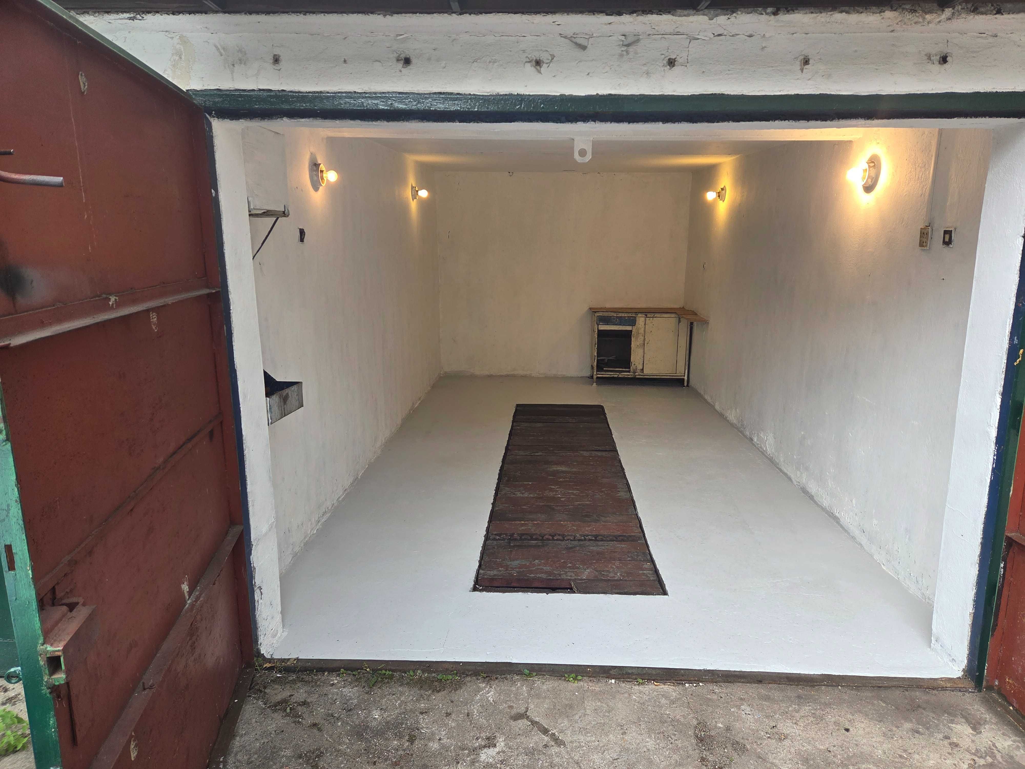 Garaż ul. Szpaków 18,6 m2 Sprzedam
