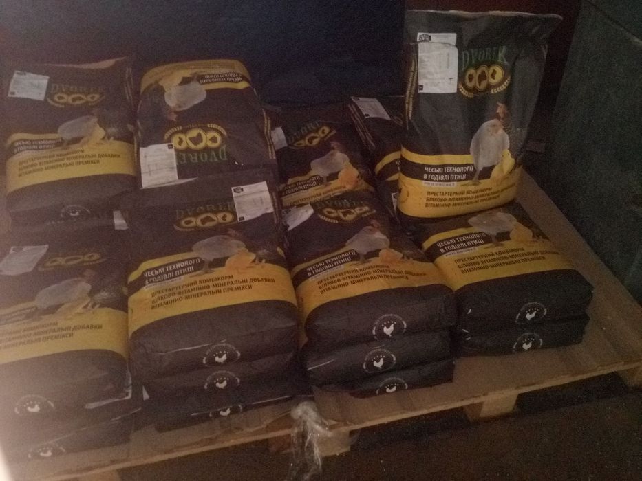 Комбикорма и БМВД DVOREK