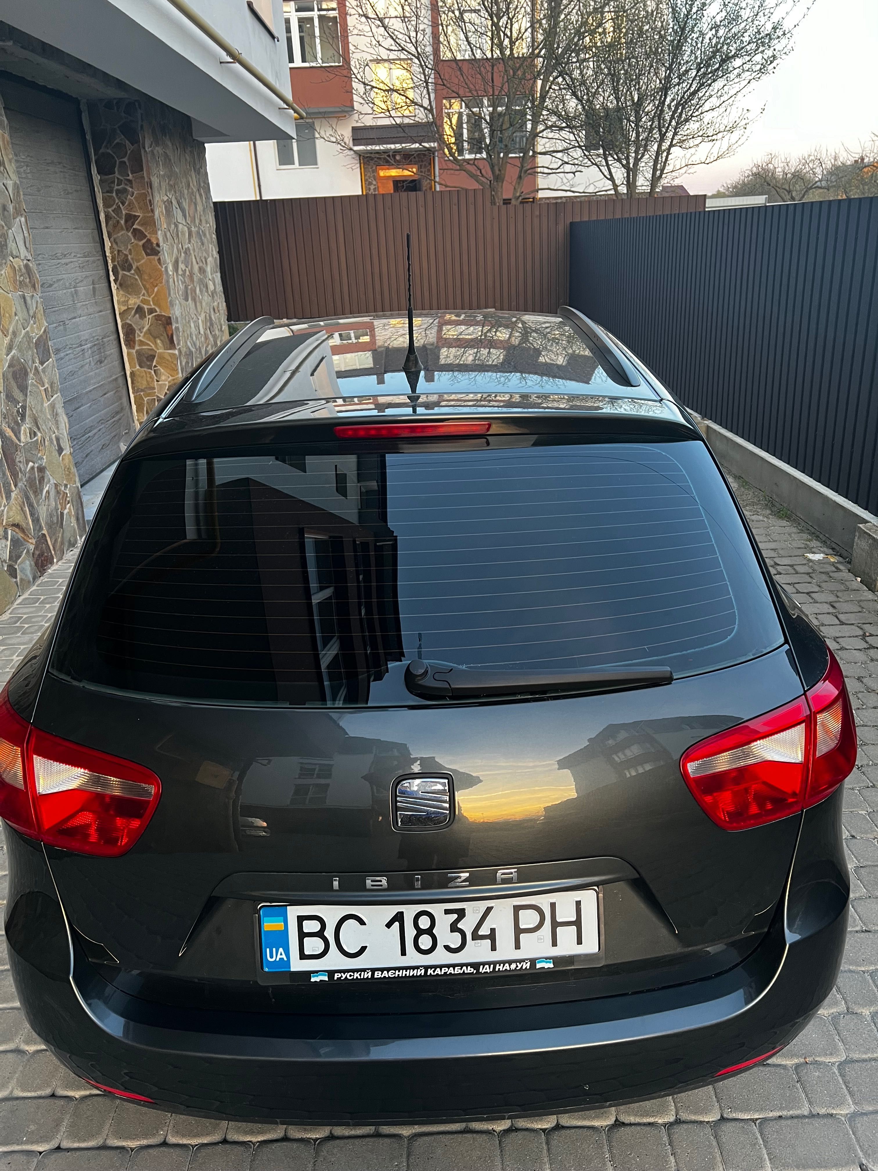 Seat Ibiza 2010 року