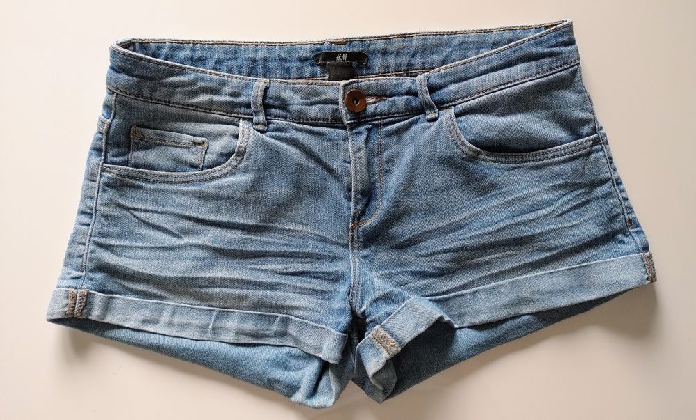 Krótkie spodenki jeansowe