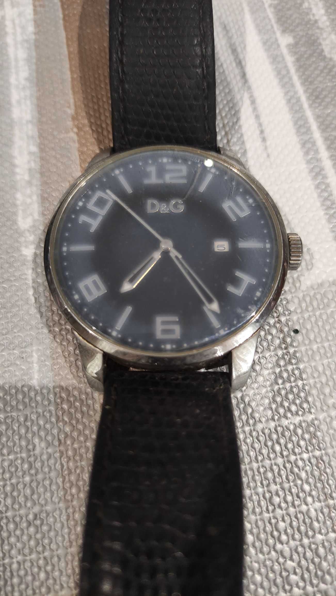 6 relógos (Citizen, D&G, Massimo Dutti, Swatch)