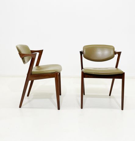 Cadeiras Kai Kristiansen modelo 42 em pau santo originais