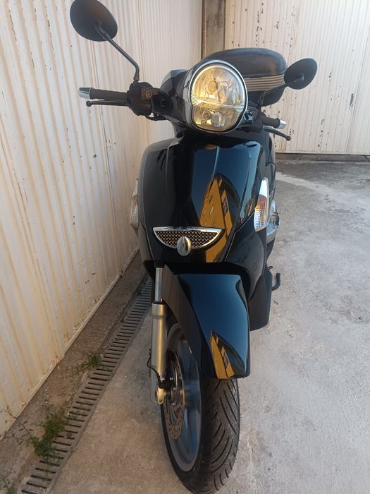 Aprilia scarabeo