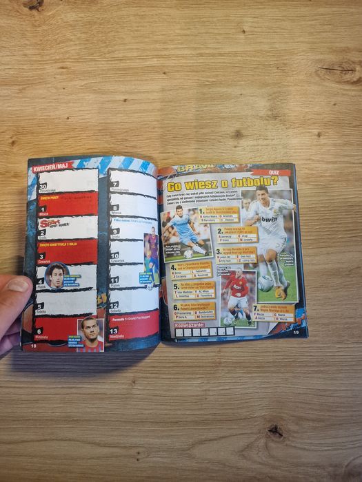 Kolekcjonerski kalendarz sportowy 2012