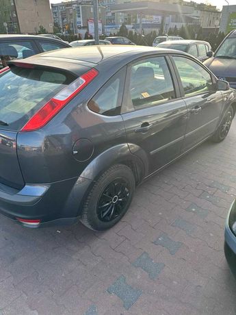 Ford Focus 1.6 benzyna