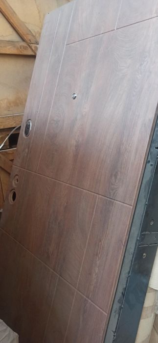 Продам двері, нові та б. У.