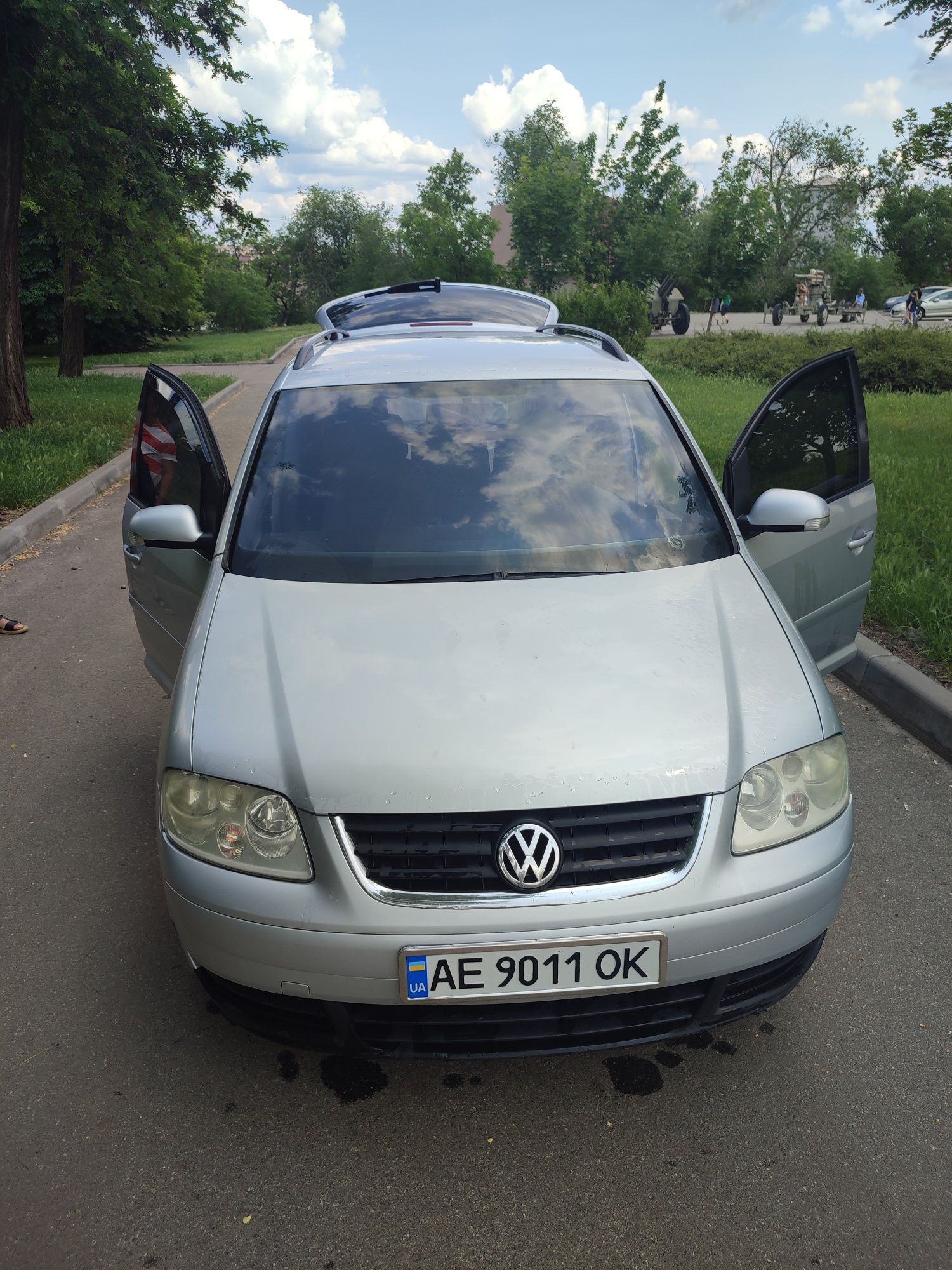 Volkswagen Touran