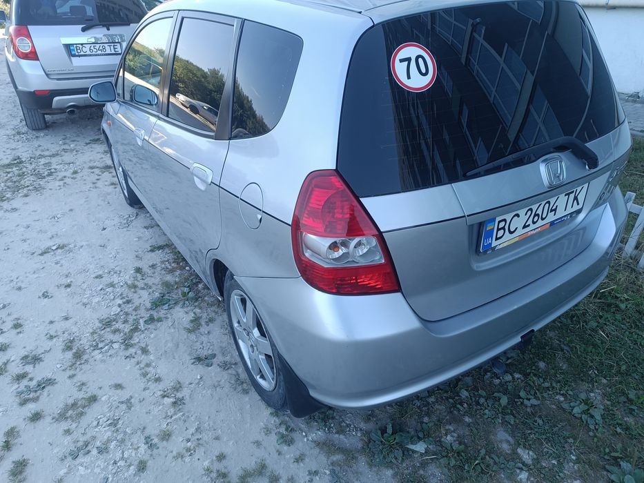 Продам Honda Jazz 1.4