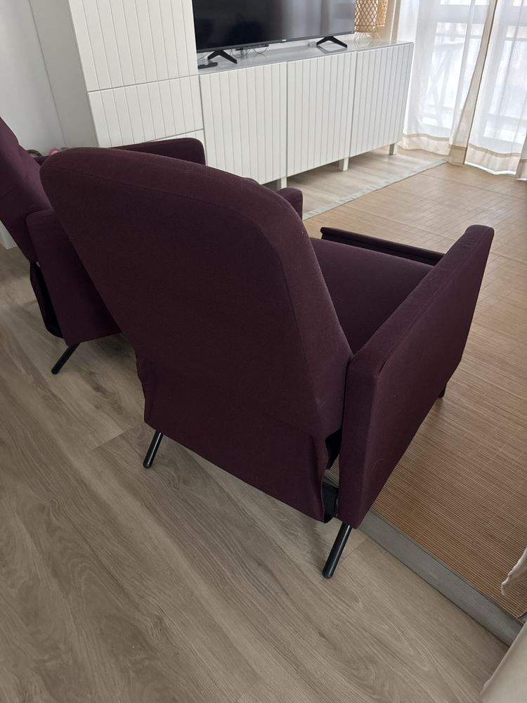 Poltrona reclinável IKEA GISTAD (2 unidades disponíveis)
