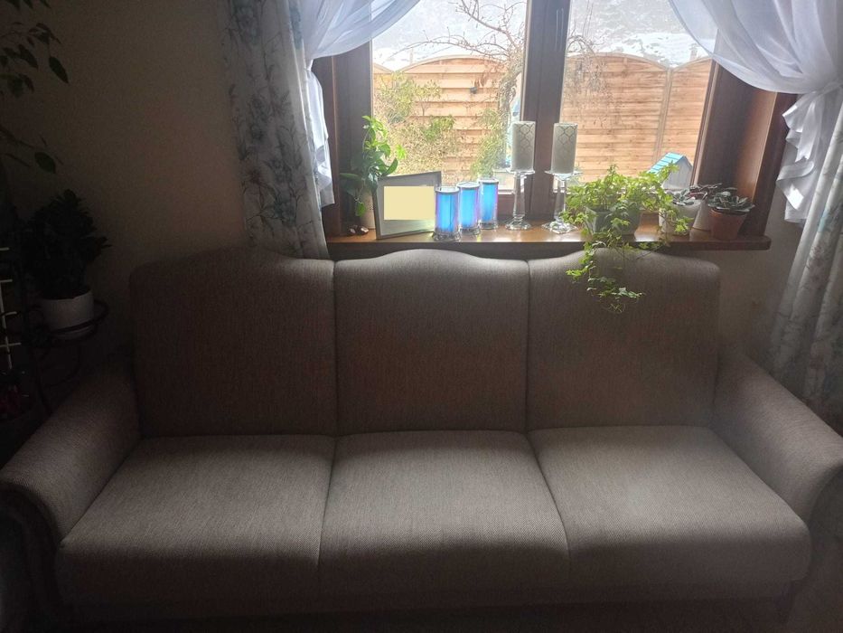 Komplet wypoczynkowy sofa rozkładana + 2 fotele + stolik kawowy