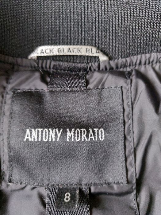 Продам дитячу куртку на хлопчика.