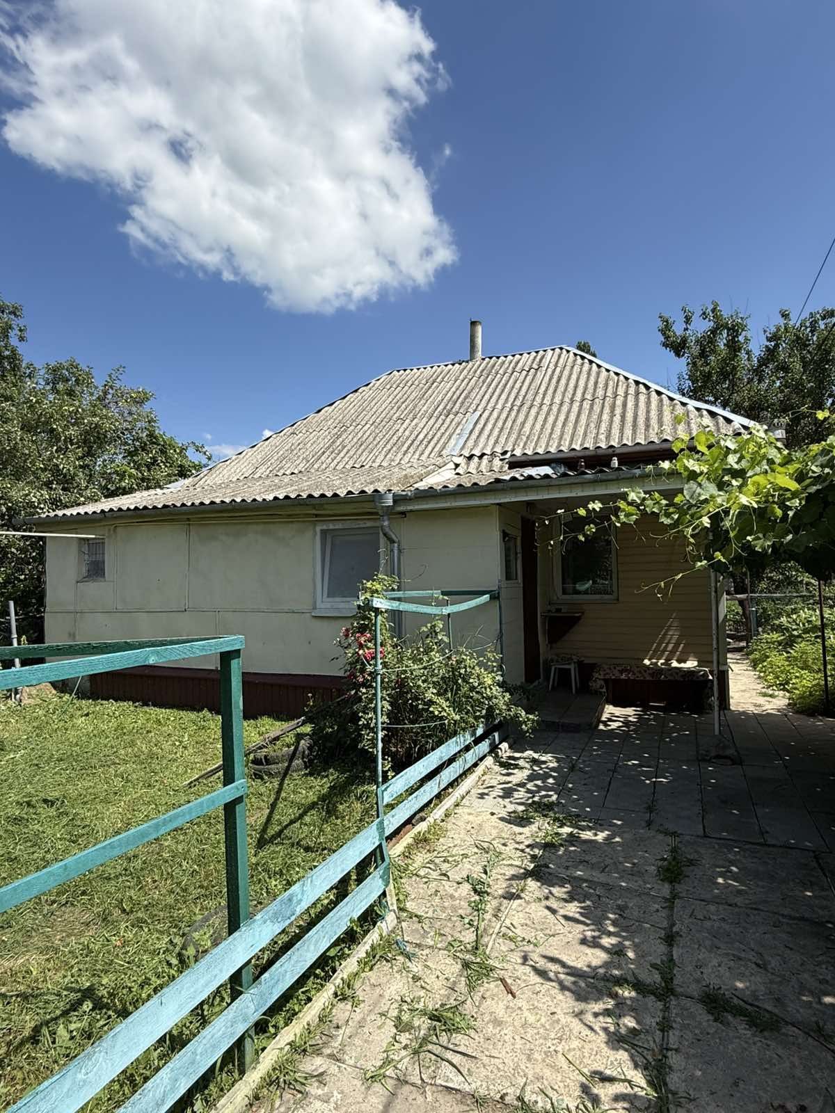 Продаж будинок район 14 школи