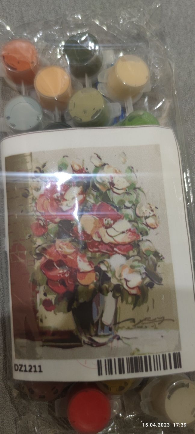 Картина по номерам Ваза з квітами