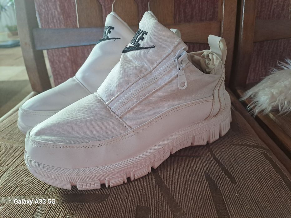 Nike Теплі кросівки