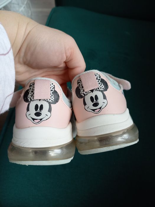 Świecące adidaski sneakersy H&M  dziewczynka rozmiar 29 Myszka Minnie