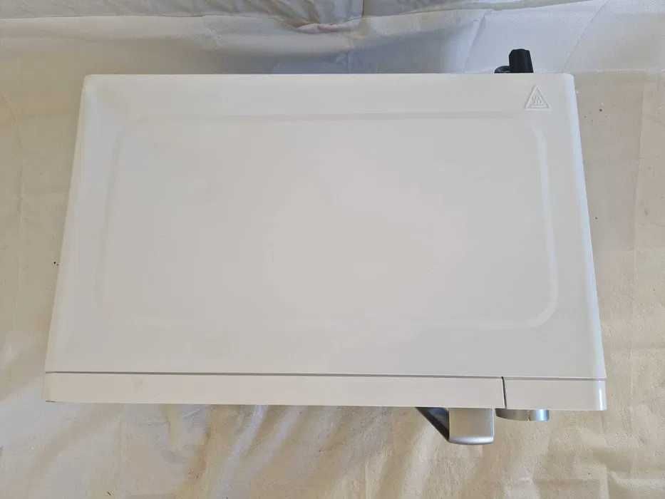 Mikrofala cecotec proclean