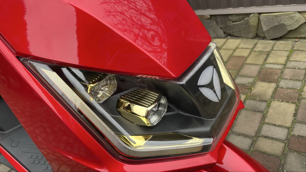 НОВИЙ Електросеутер YADEA T5 червоний електричний акамуляторний