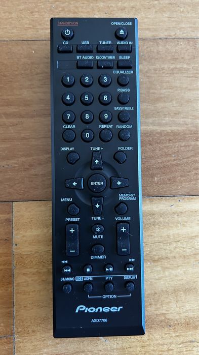 Sistema de som / aparelhagem com leitor de CD da marca PIONEER X-HM21
