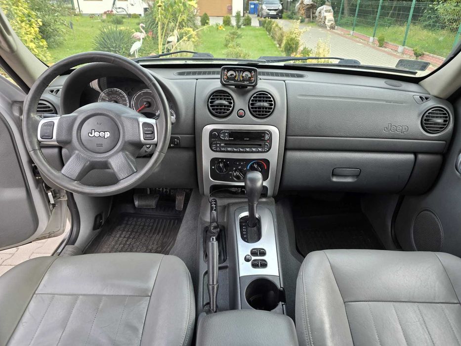 Jeep Cherokee 2.8 CRD Limited 4x4 Automat | 2008 r.