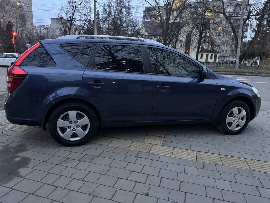 Кіа сід універсал