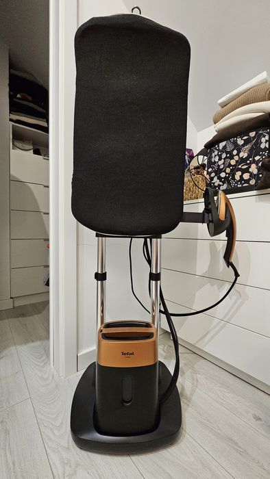 Stacja parowa żelazko parowe Tefal Ixeo