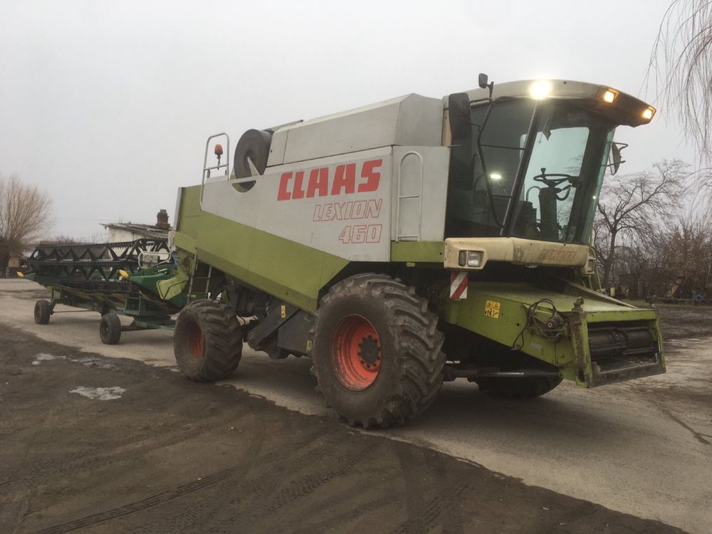 Комбайн Claas Lexion 460