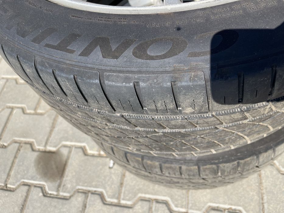 Продам комплект коліс Tesla Model Y