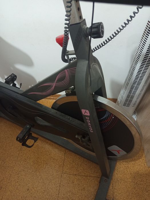 Bicicleta ginásio / estática