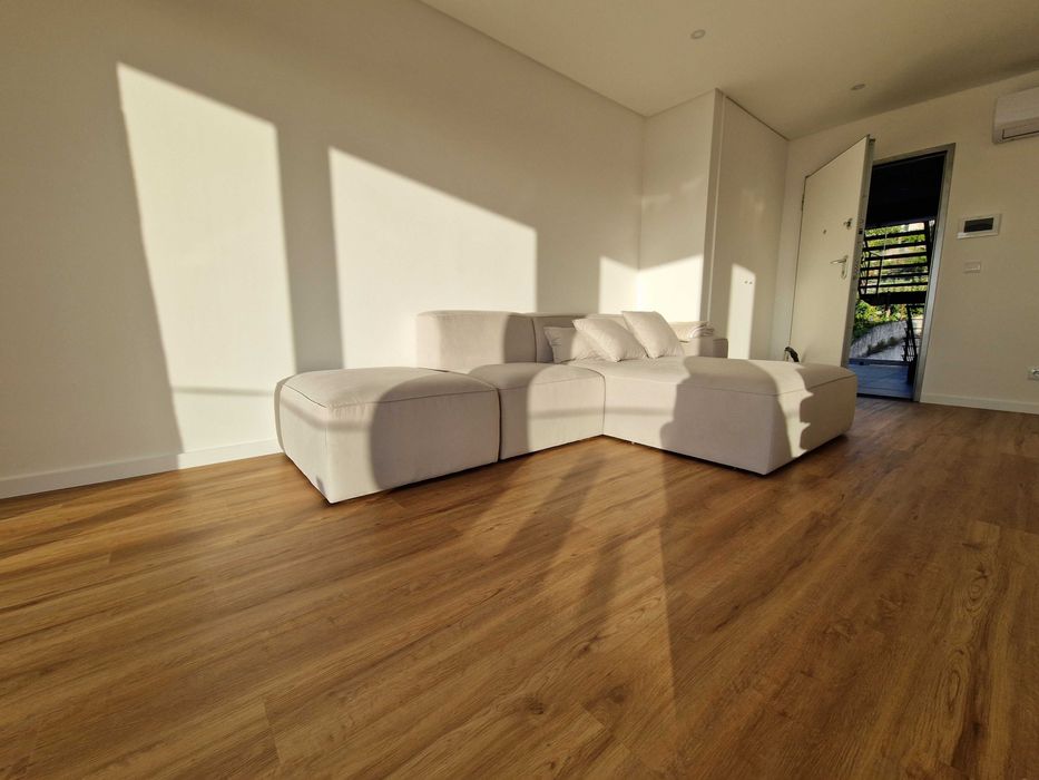 Sofá com chaise longue MOBNOR