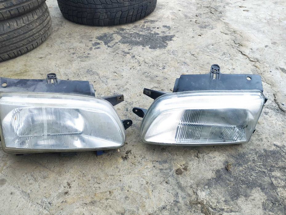 Фари Сітроєн Берлінго