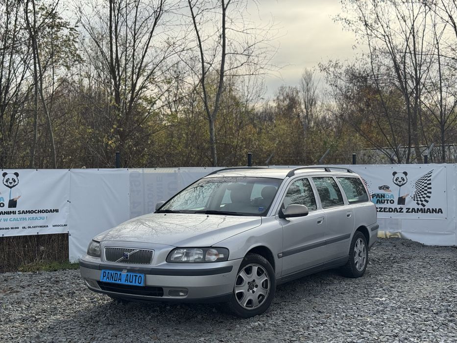 Volvo V70 2.5 Diesel ~ 2004 ~ ~ Skory  ~ Klima ~ Zero Rdzy ~ Zamiana