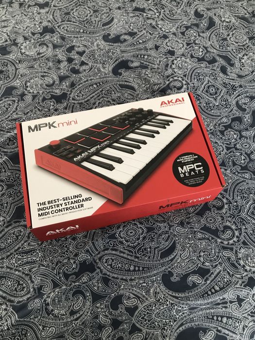 Akai MPK mini NOVO