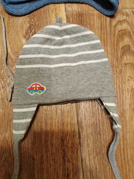 Набір шапок на хлопчика 6-12 міс