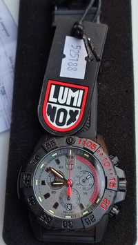 Часы Luminox (памятный выпуск )