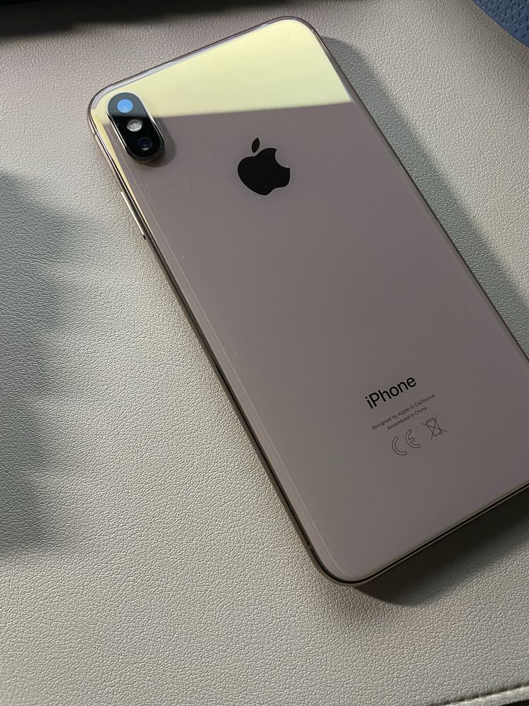 iPhone XS Max - Rose Pine - 64gb (Grade A+) Desbloqueado