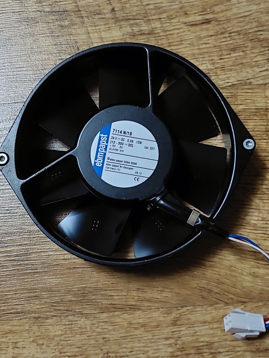 Високотемпературний осьовий вентилятор EBM Papst 7114N DC 24V 12W