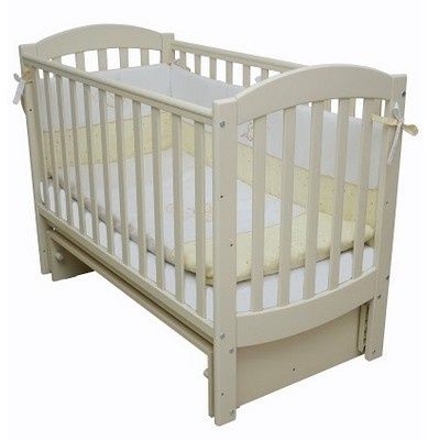 Дитяче ліжко з комодом