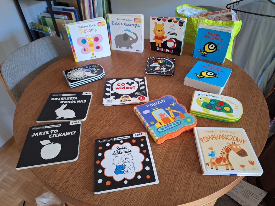 Zarezerwowane Zestaw książeczek dla dziecka 0-2