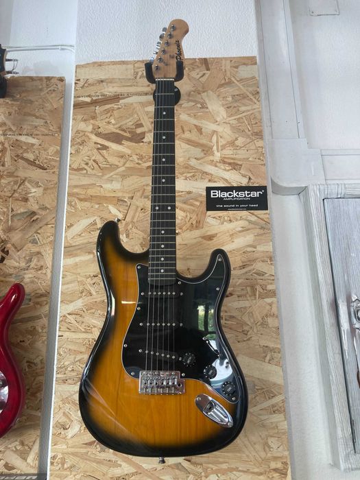 Guitarra elétrica phoenix